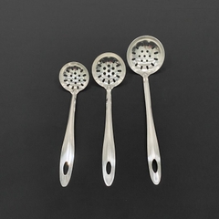 Vá inox có lỗ 27cm 182721L