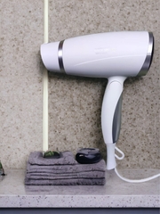 Máy sấy tóc Bennix