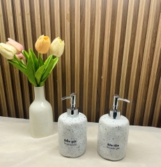 bình sứ dầu gội/sữa tắm TT03 Trắng