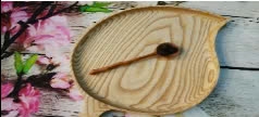 Khay Gỗ Tần Bì Lá Trầu To 25x35cm