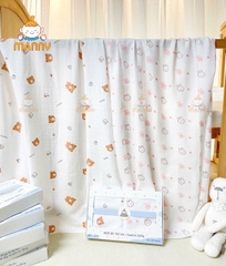 Chiếc khăn tắm Sợi Tre Lụa nhà MANNY rất mềm và thấm hút