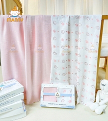 Chiếc khăn tắm Sợi Tre Lụa nhà MANNY rất mềm và thấm hút