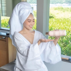 Combo 2 Sữa tắm Baylis & Harding 500ml x 2 Màu Hồng Hương Hoa Hồng & Hoa Sen