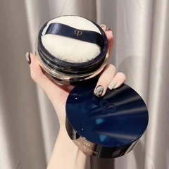 Phấn Phủ Bột Siêu Mịn Kiềm Dầu Cle De Peau Beaute Translucent Loose Powder - Tone 1 Light - 24g Fullbox - Hàng Duty