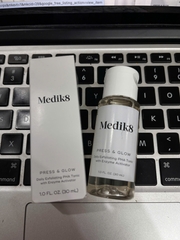 Nước Hoa Hồng Tẩy Tế Bào Chết Dịu Nhẹ Medik8 Press Glow 30ml - Fullbox Hàng US