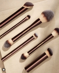 Cọ Phấn Phủ Hourglass Veil™ Powder Brush - Hàng Duty