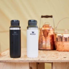 Bình Giữ Nhiệt Cắm Trại Stanley Adventure Switchback Travel 470ml