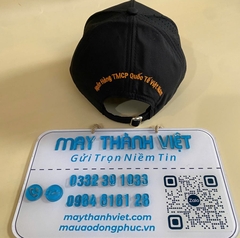 May mũ gió đồng phục