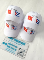 Đặt nón đồng phục