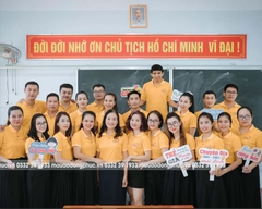 Áo kỷ niệm 20 năm ra trường màu vàng