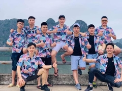 Áo sơ mi nhóm đi biển