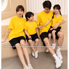 Áo Thun Gia Đình 4 Người Giá Rẻ Tại Hải Phòng Màu đỏ - Đồng Phục May Thành Việt