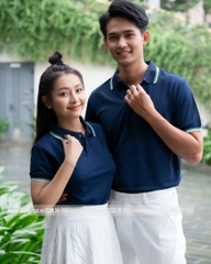 Đồng phục công ty có cổ màu xanh đen