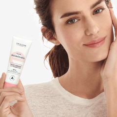 Kem Dưỡng Da Ban Ngày Glow Essentials Face Cream With Vitamins E & B3 SPF 10 - 43906 Oriflame