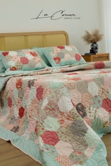 Bộ chăn ghép vải lục giác cạnh 7cm màu hồng pastel, chần máy, size 2x2,2m