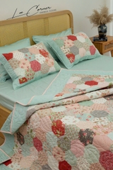 Bộ chăn ghép vải lục giác cạnh 7cm màu hồng pastel, chần máy, size 2x2,2m