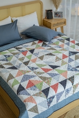 Bộ chăn gối ghép tam giác xanh trắng, chần máy, 2x2m2
