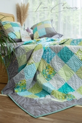 Chăn ghép vải phức tạp hình vuông, màu xám xanh, chần máy, size 2x2,2m