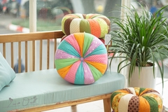 Gối bí, nhiều màu, kích thước R38x17cm