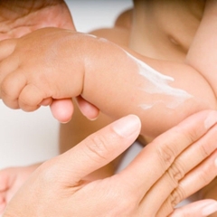 Kem Nẻ Dexeryl Creme Traitement Dưỡng Ẩm Phục Hồi Da Khô Nứt Nẻ Pháp 50g