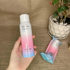 Xịt Chống Nắng Maycreate Moisturizing Nội Địa Trung Chai 150ml