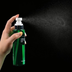 Xịt Mụn Lưng Derladie Herbal Extract Body Solution Mist Mờ Thâm Giảm Viêm Nang Lông Hàn Quốc 150ml