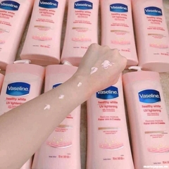 Dưỡng Thể Vaseline Bản Mỹ - HỒNG DƯỠNG TRẮNG Chai 725ml