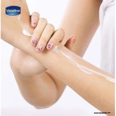 Dưỡng Thể Vaseline Bản Mỹ - HỒNG DƯỠNG TRẮNG Chai 725ml