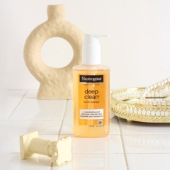 Sữa Rửa Mặt Neutrogena Deep Clean Facial Cleanser Làm Sạch Sâu Sáng Da Giảm Mụn Dạng Gel Mỹ - Chai 150ml