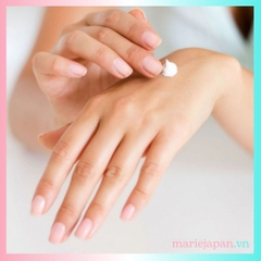 Kem Dưỡng Tay Silky Hands Silk Oil Elixir Nga - Tuýp 80ml