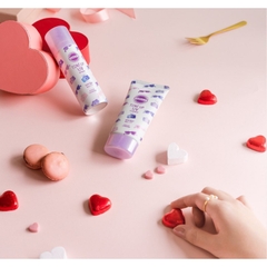 Kem Chống Nắng Kose Suncut UV Essence - TÍM LAVENDER Tuýp 80g