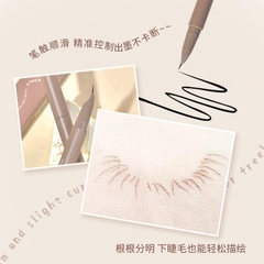 Bút Kẻ Mắt Nước Gogo Tales Đầu Cong Nét Siêu Mảnh Small Elbow Slender Eyeliner