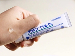 Kem trị mụn SATO - Dalacin T Gel 1% (hàng Nhật) - tuýp 10g