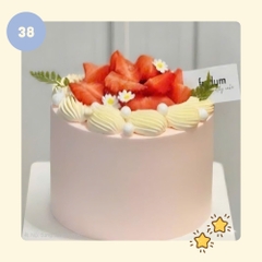 Bánh kem VANILA DÂU - Mẫu 38 - đặt trước từ 3 tiếng