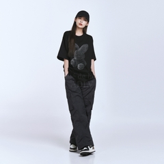 Áo Phông ADLV Fuzzy Rabbit Thỏ Màu Đen