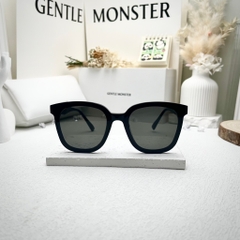 Kính Mát Gentle Monster Jackie Màu Đen