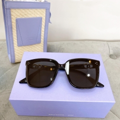 Kính Gentle Monster x Jennie Angel 01 màu Đen