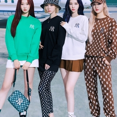 Túi Đeo Chéo MLB Monogram Logo NY 3ACRM012N-50GND Màu Xanh
