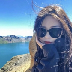 Kính Mát Gentle Monster Rosy Màu Đen