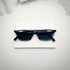 Kính Mát Gentle Monster Loti 01 Màu Đen