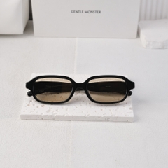 Kính Mát Gentle Monster Maison Margiela 210 OR Màu Nâu