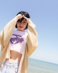 Áo Phông ADLV Croptop Tim Màu Trắng