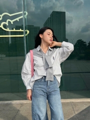 Áo Sơ Mi Kẻ Sọc Korea Có Khăn Len