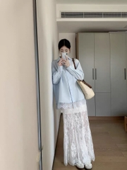 Bộ áo sơ mi xanh - chân váy ren trắng