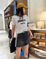 Chân váy kẻ vạch hông Hàn quốc