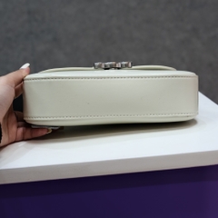 Túi Xách Celine Lola 2025 Da Bê Size 21cm