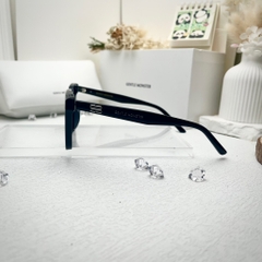 Kính Mát Gentle Monster Sunglasses Pino 01 Màu Đen