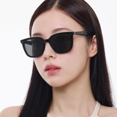 Kính Gentle Monter By Row 01 ss 2025
