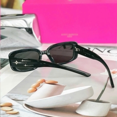 Kính Mát Gentle Monster Bold Antena 01 Màu Đen