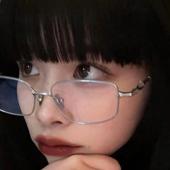 Kính Mát Gentle Monster Bold Atomic 02 Màu Bạc